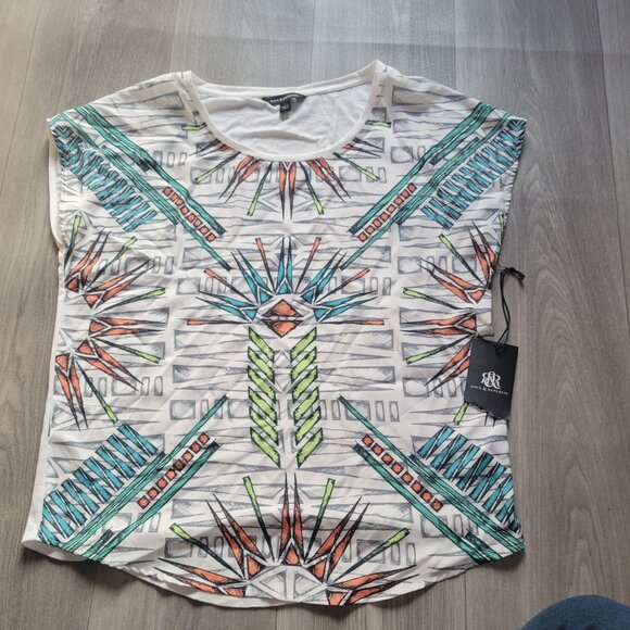 Rock & Republic Womens Large Graphic Print Short Sleeve Top BWT - Picture 2 of 7